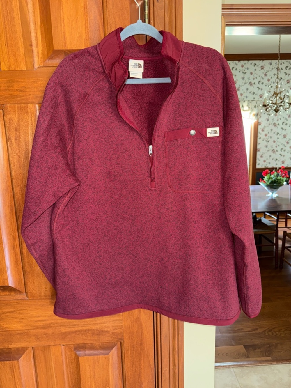 The North Face Men’s Burgundy Half-Zip Fleece Pullover